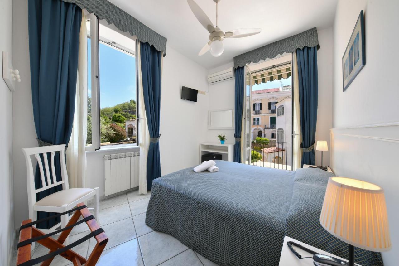 Hotel Noris Ischia Buitenkant foto