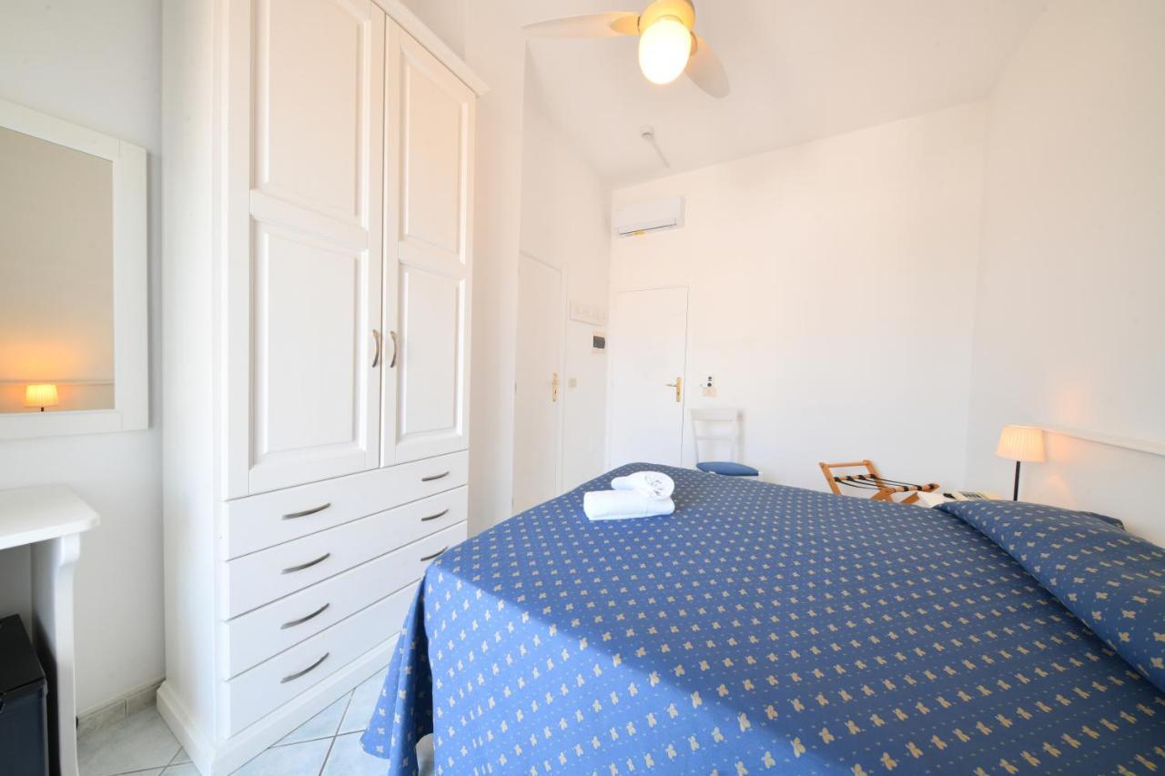 Hotel Noris Ischia Buitenkant foto